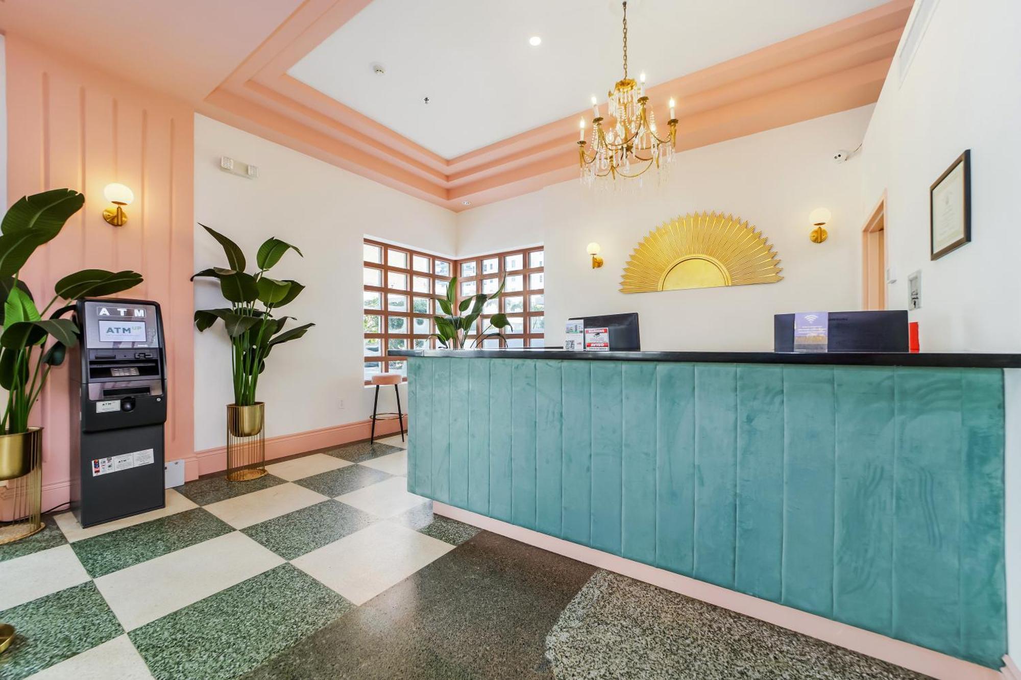 Ocean Spray Hotel Miami Beach Ngoại thất bức ảnh