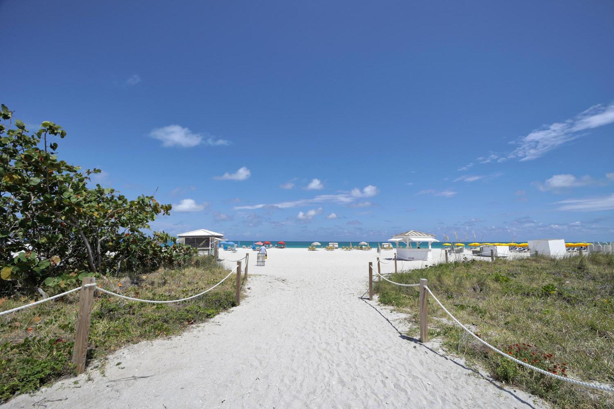 Ocean Spray Hotel Miami Beach Ngoại thất bức ảnh