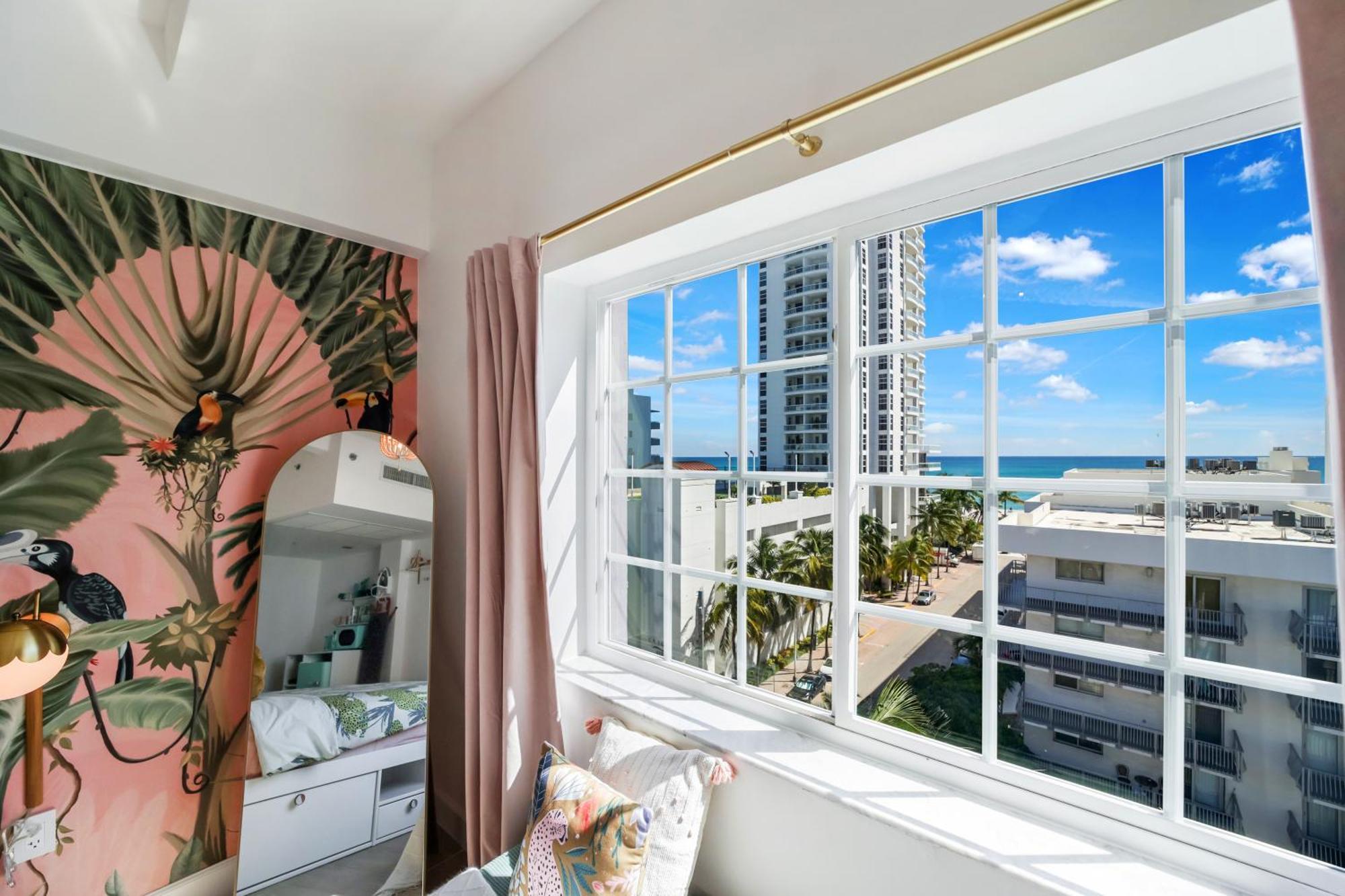 Ocean Spray Hotel Miami Beach Ngoại thất bức ảnh